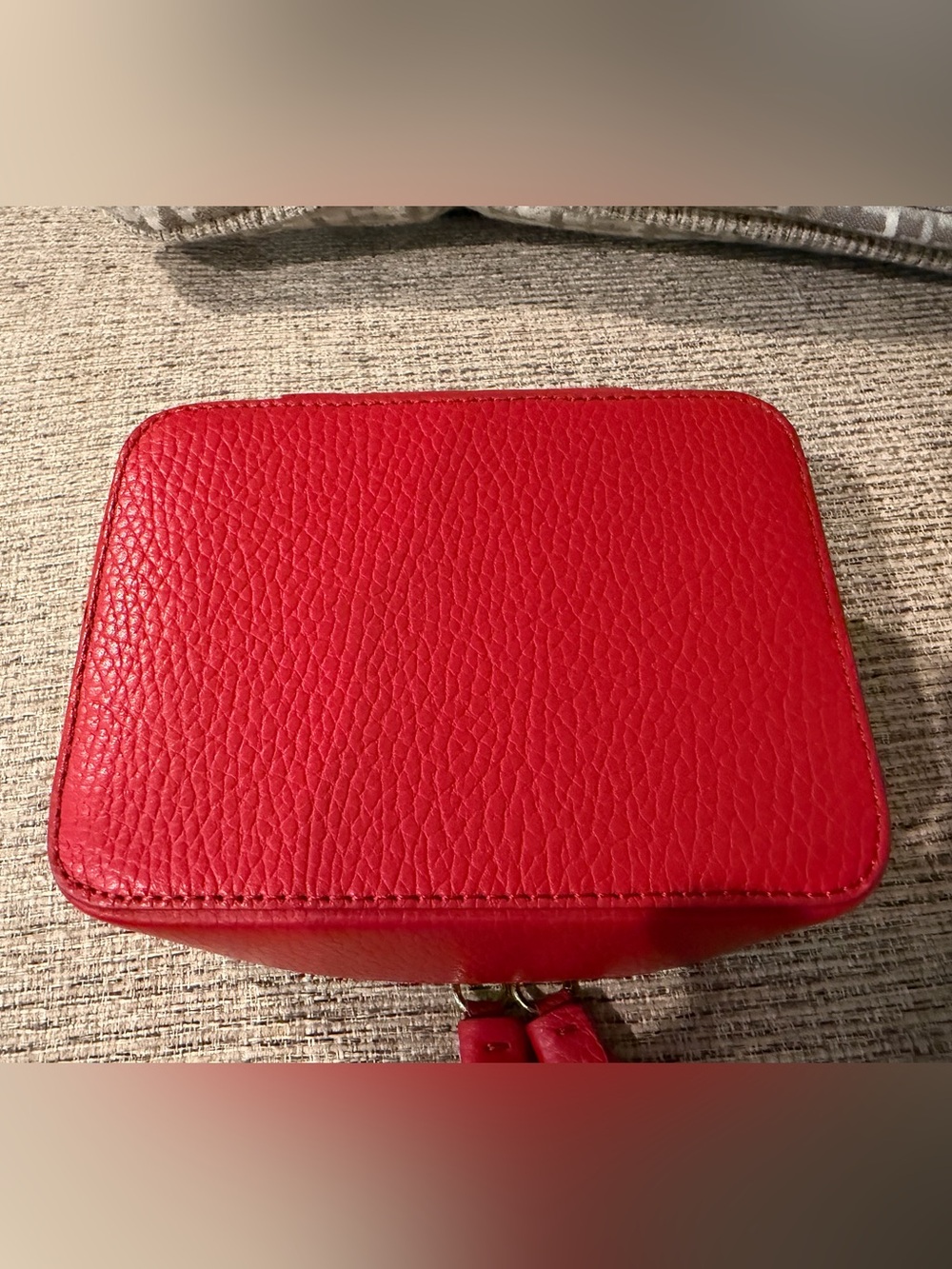 Cuyana Red Leather Travel Jewelry Case Jewelry Box Tassels EUC - Picture 2 of 11